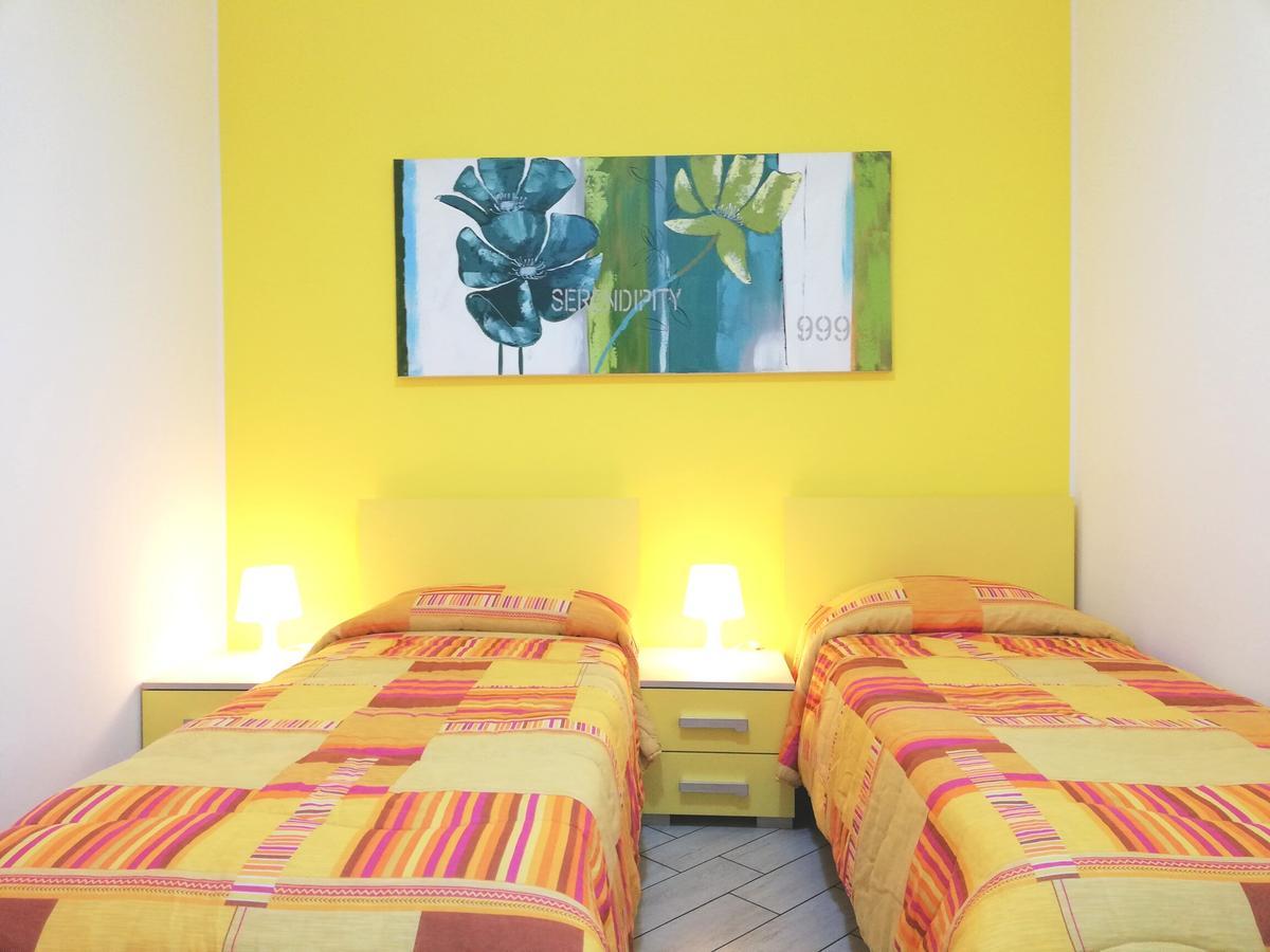Capo D'Orlando Apartments Ngoại thất bức ảnh