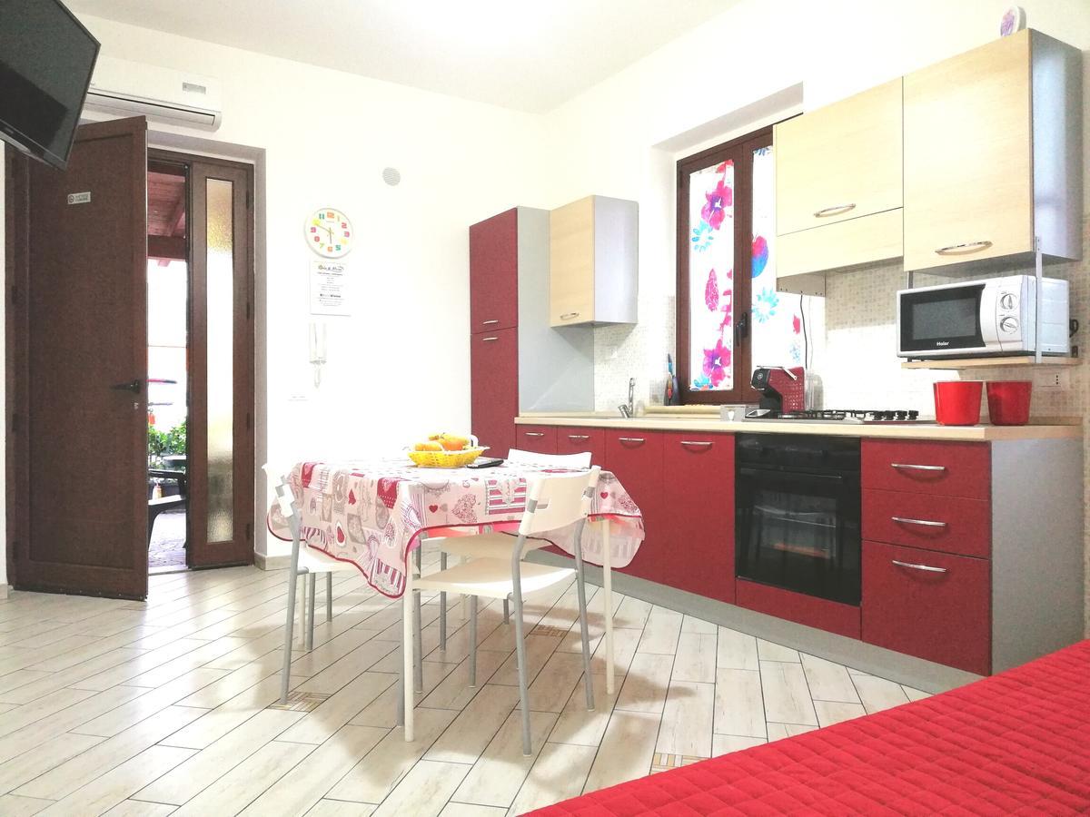 Capo D'Orlando Apartments Ngoại thất bức ảnh
